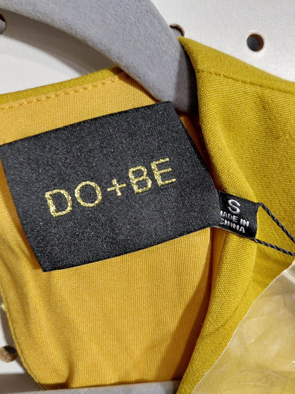 DO+BE Mustard Yellow Deep V Long Sleeve Romper - Picture 4 of 7